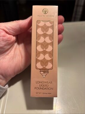 Longwear Liquid Foundation — Beige Pink